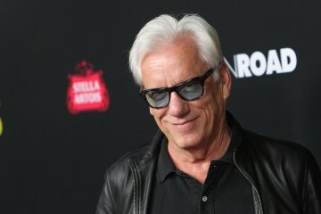 James Woods Net Worth